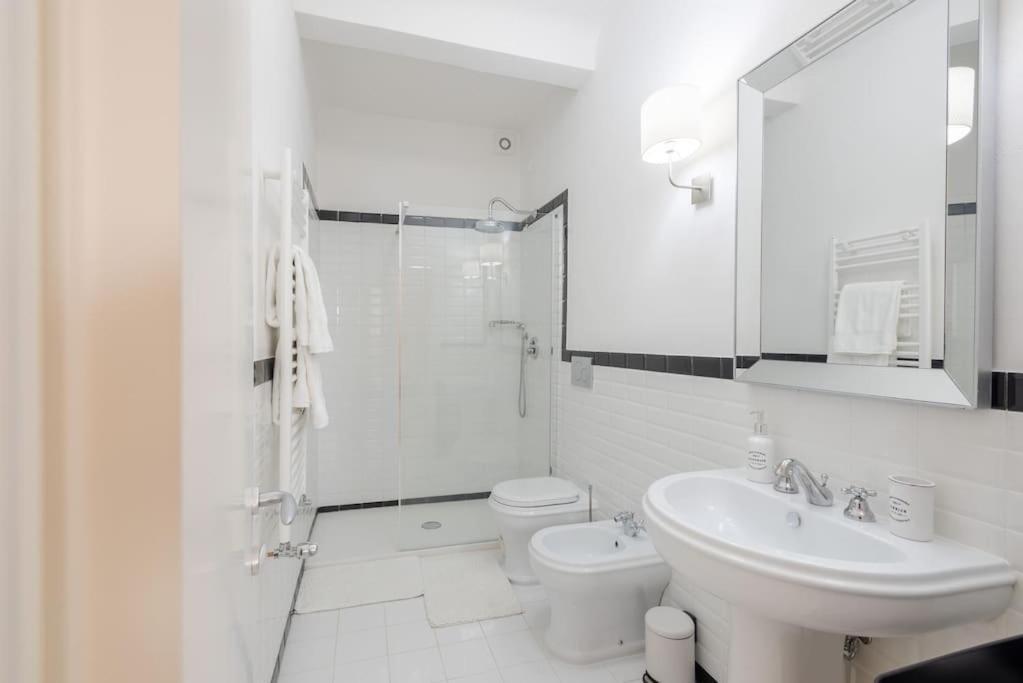 Belledonne Apartment-Hosted By Sweetstay Firenze Bagian luar foto